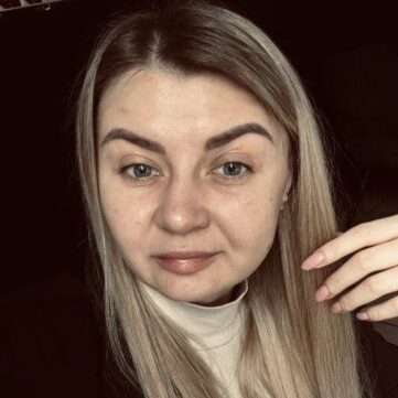Yana Shum